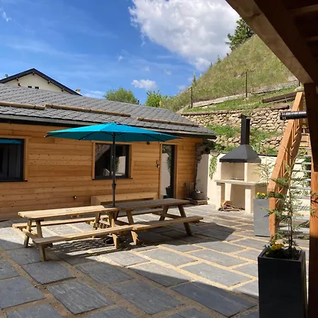 Canellito Le Clos Des Ours Matemale